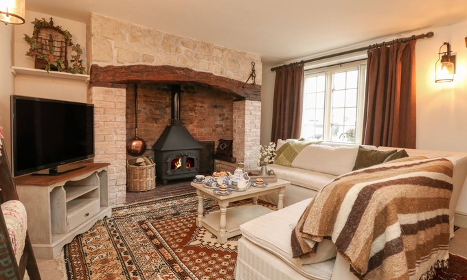 Maiden Newton Hütte | Norden House