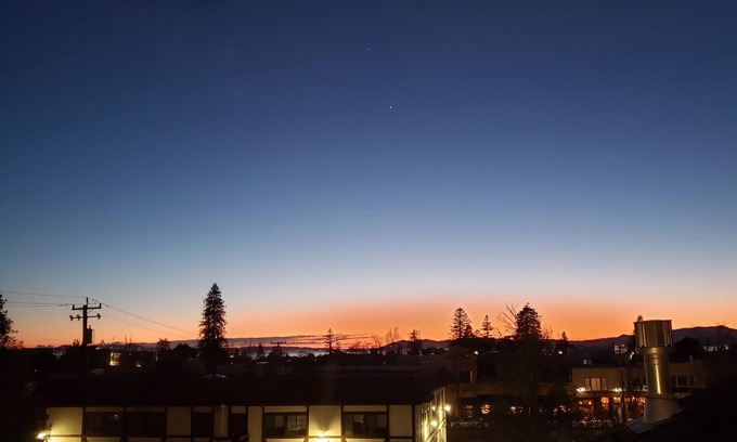 Berkeley Eigentumswohnung | North Berkeley 1bd/1ba condo with View- Steps to Campus, BART, Cafes, Shops