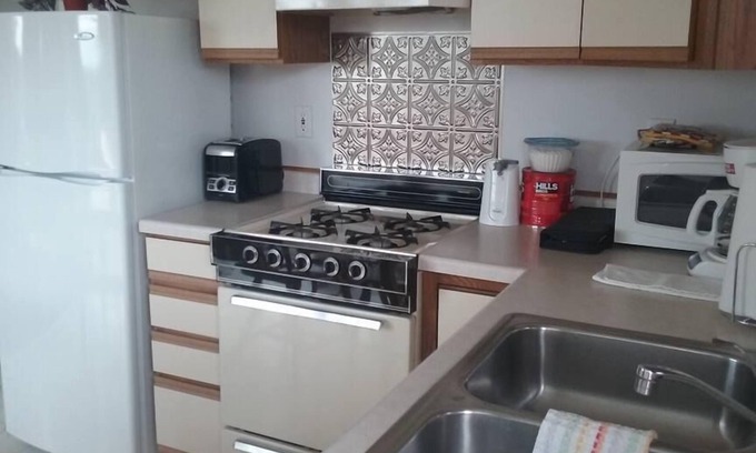 Barnum Hotel | Northwoods Inn LLC