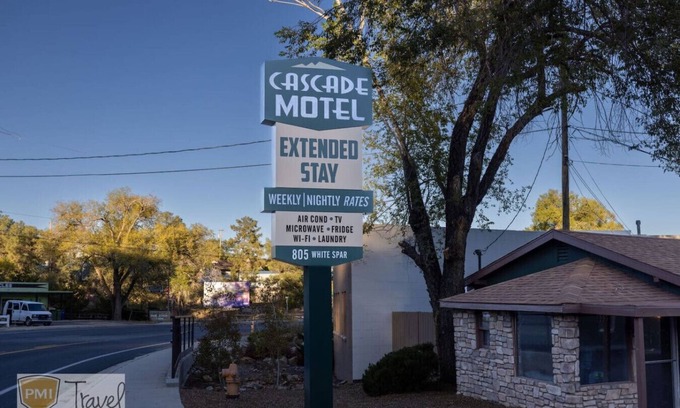 Prescott Hotel | Nostalgic Motel Vibes *Cozy Rooms * WIFI *Room 1