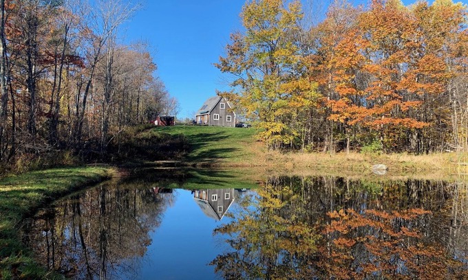 Canaan Haus | Not-so-tiny, Tranquil, Pond Front Bungalow