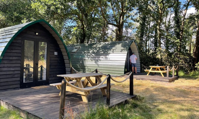 Holworth Kabine | Kleiberhütte in Cloudshill Glade