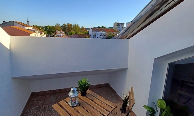 Grandola Wohnung | O "encanto" é um Apartamento Central. Construção de 2024