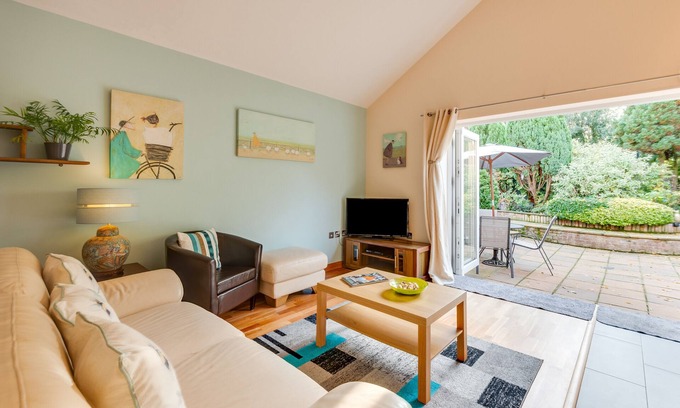 Great Plumstead Haus | Oakdene - Zwei Schlafzimmer Haus, Schläft 4