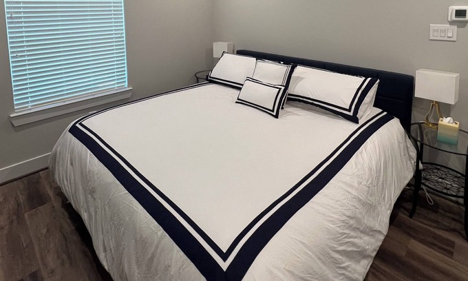 Spring Branch East Haus | Oasis near Northwest Transit Ctr