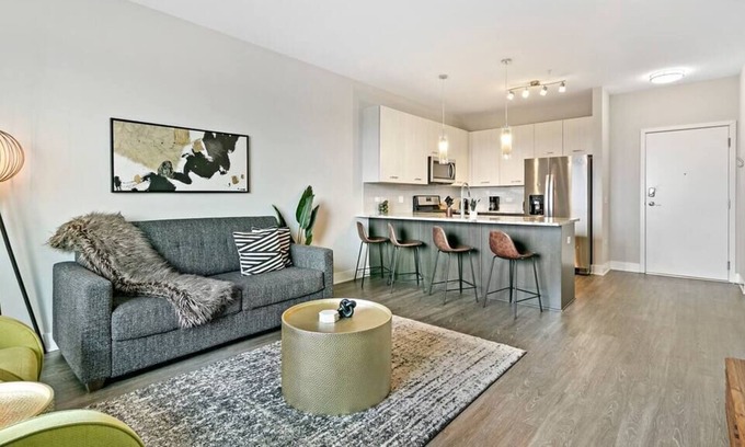 Forestview Wohnung | OB6 Elegant & Spacious 2-Unit Cluster Apt in Oakbrook