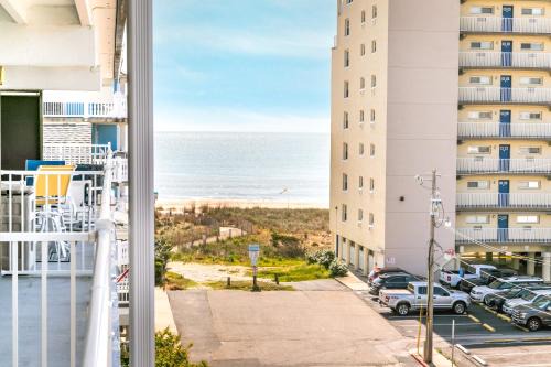 Midtown Ocean City Wohnung | Ocean City Beach Retreat with Linens Included