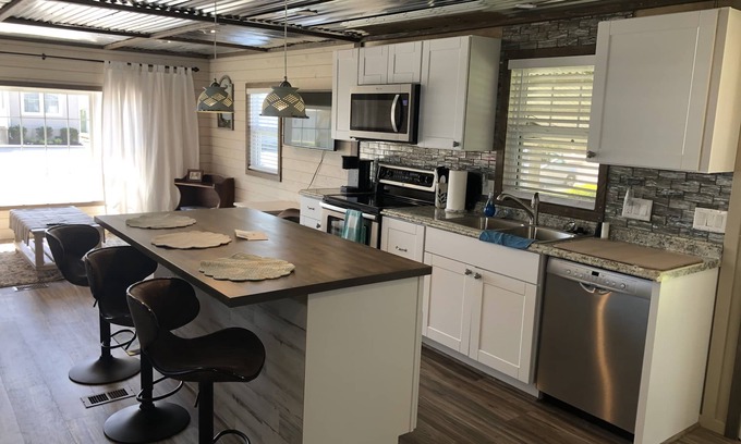 Montego Bay Haus | Ocean City - Montego Bay - Beautiful comfort. Summer and off season rentals