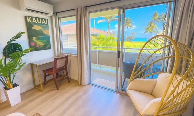 Wailua Eigentumswohnung | Ocean view A/C, pool/hot tub coconut marketplace