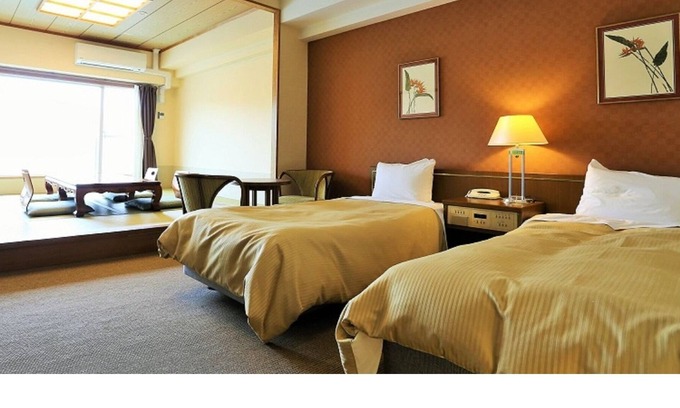 Shodoshima Haus | Ocean view on the 10th floor of the upper floors / Shozu-gun Kagawa