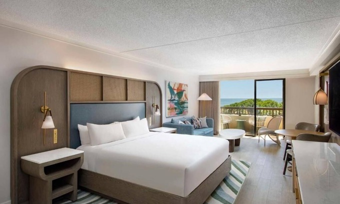 Shipyard Plantation Hotel | Ocean View Suite! Beachfront Location, Pools! Mini Gold & Tennis Court Onsite!