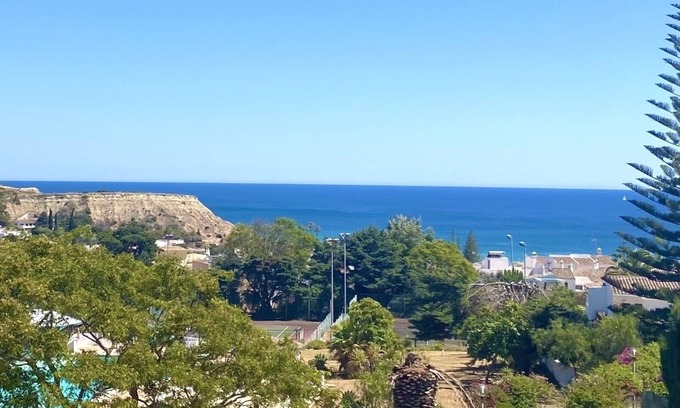 Praia da Luz Eigentumswohnung | MEERBLICK AUS JEDEM ZIMMER ~ NEUE LISTE