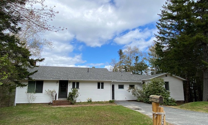 Salsbury Cove Haus | Oceanfront home only 2 miles to Acadia Natl Park & close to downtown Bar Harbor