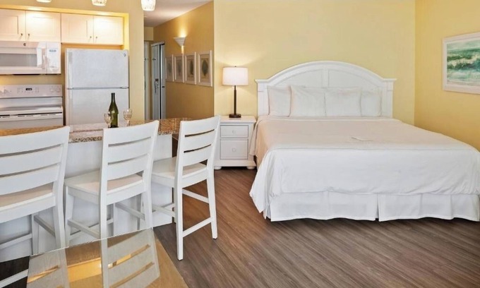 Ormond Beach Hotel | Oceanfront Studio w/Balcony – Perfect Ormond Beach Retreat by the Water