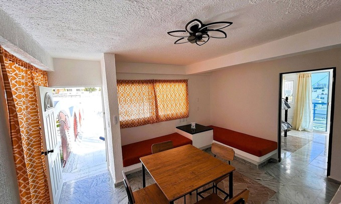 Lomas de Costa Azul Resort | Ocen view spacious villa