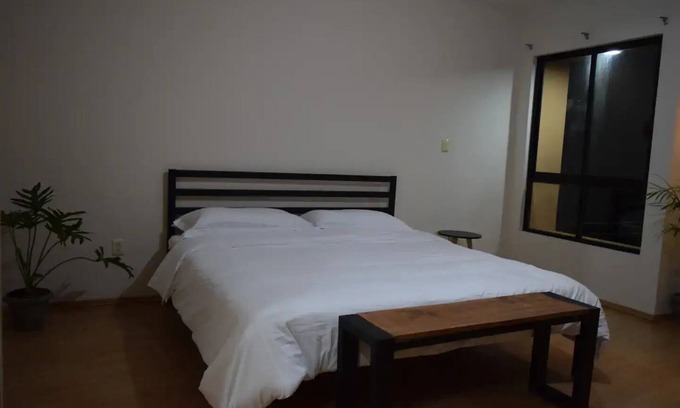 Santa Lucia del Camino Haus | Eighth of orchids - House with parking