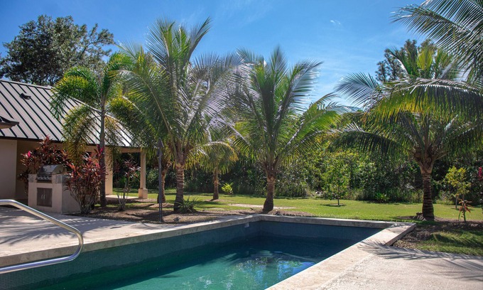 Sanctuary Belize Haus | Off-grid oasis with private pool, patio, grill & partial AC