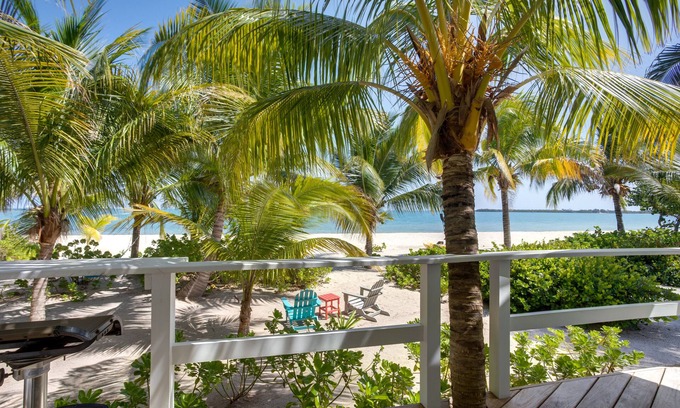 Placencia Hütte | Luxus-Cabana am Strand mit Privatsphäre, Aussicht und Strand!
