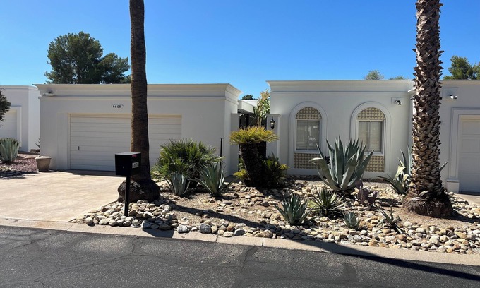 Tucson Eigentumswohnung | Old-School Charm on the Course – Patio Views & Sleeps 6