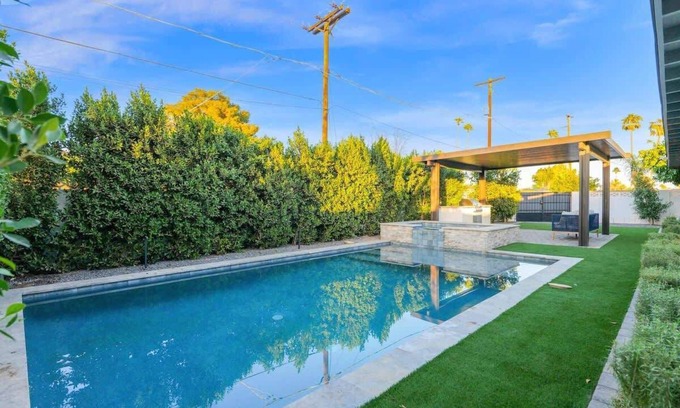 Scottsdale Estates Nine Haus | Old Town Scottsdale Retreat Pool, Spa, Near Dining