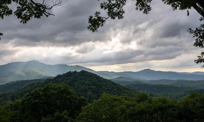 Blowing Rock Haus | On Any Sunday