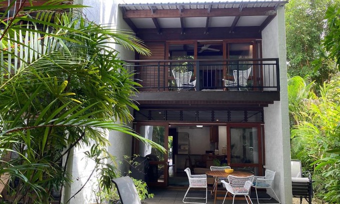 Port Douglas Wohnung | On the beach at Four Mile Spindrift