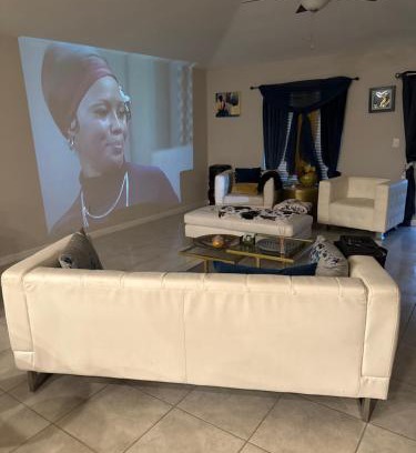 Wimauma Haus | On the Reserve