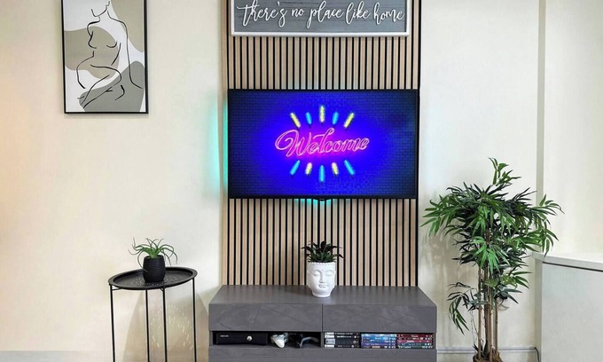 Maerdy Haus | On Trend 3 Bedroom Home In Maerdy near Attractions