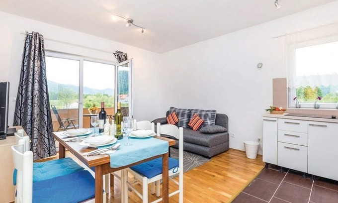 Jasenak Wohnung | 1-Zimmer-Ferienwohnung mit Balkon Jasenak, Karlovac (A-17501-b)