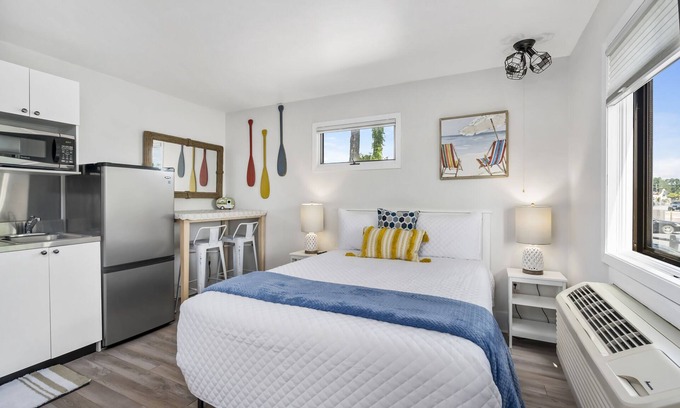 Chincoteague Eigentumswohnung | Only 5 minutes to Assateague National Seashore!