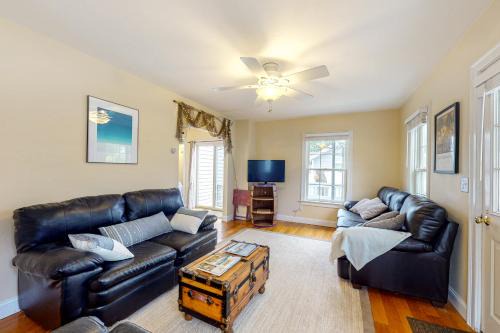 Buzzards Bay Haus | Onset Grove