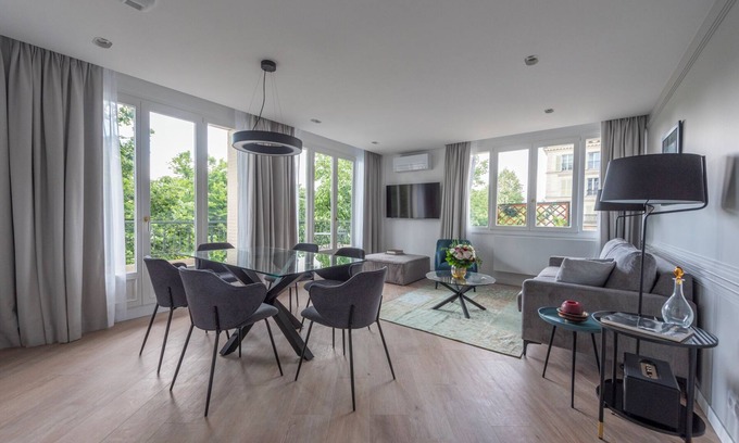 Bercy Wohnung | Opera, 2bed/2bath, sleeps 6