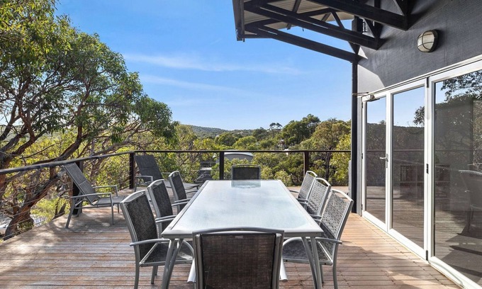 Fairhaven Haus | Orchid Haven - Bushland Retreat for Families and Groups.