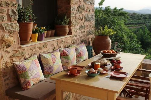 Apostoli Haus | Orgon Farm Traditional Houses