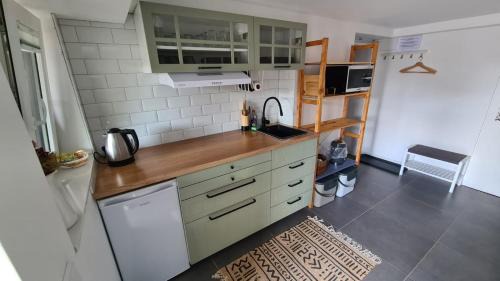 Orscholz Wohnung | Orscholz apt with free parking & garden & bicycle storage
