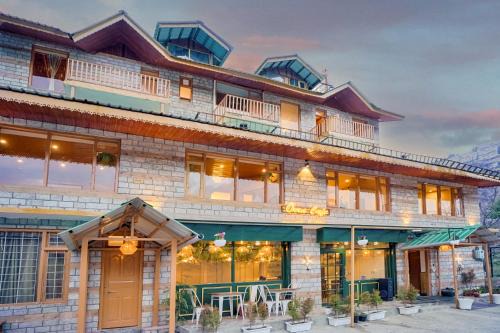 Palchan Haus | ORZU Boutique Stays Manali