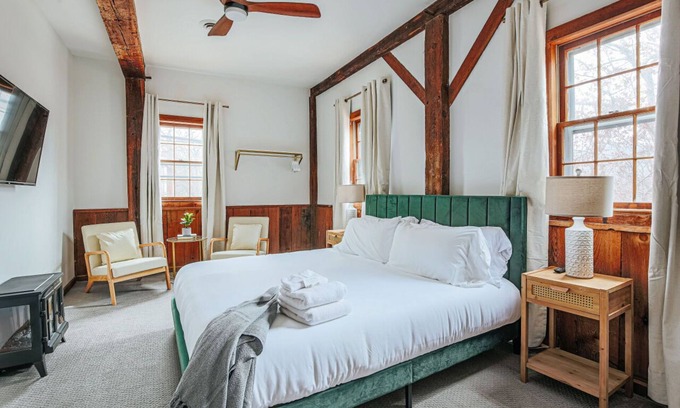 Spottswood Haus | Osceola Mill is a B&B inn located in the Shenandoah Valley 20 minutes from Lexington and Staunton.