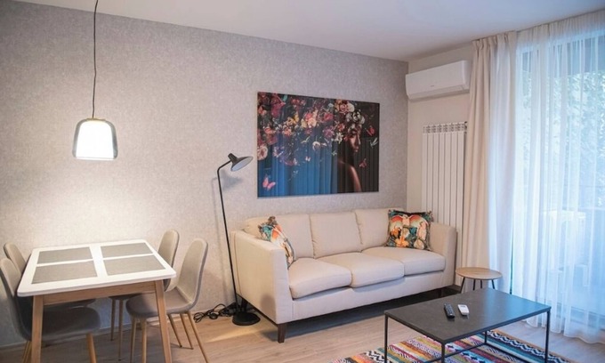 rajon Vrabnitsa Wohnung | Oslo: A modern furnished apartment with parking