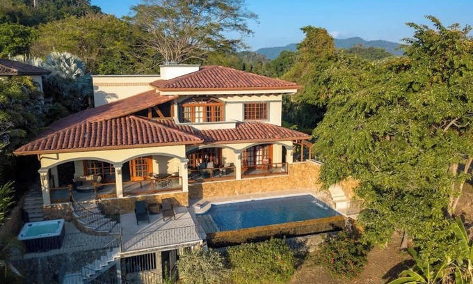 Herradura Haus | Beste Lage: Über Sieht aus Los Suenos Marina