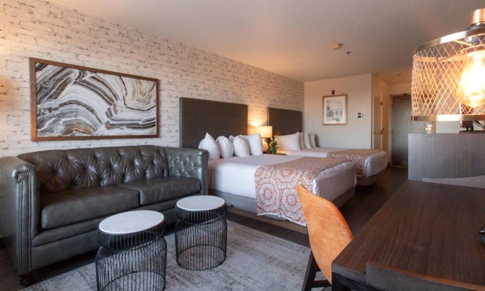 Chico Hotel | Oxford Suites Chico