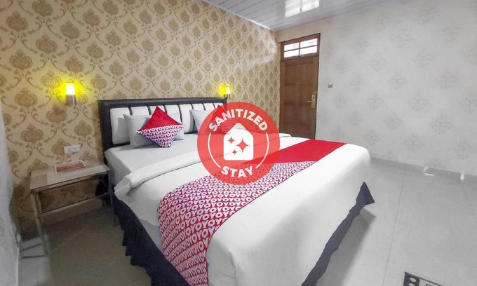 Singkawang Hotel | OYO 3196 Hotel Taman Cinta