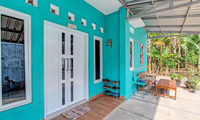 Central Yogyakarta Hotel | OYO 92521 Guest House Inayah Syariah