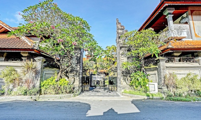 North Legian Hotel | OYO Collection O 91125 Puri Dewa Bharata