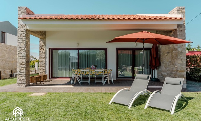 Lourinha Haus | Páteo Sagaipo - Villa Amélia