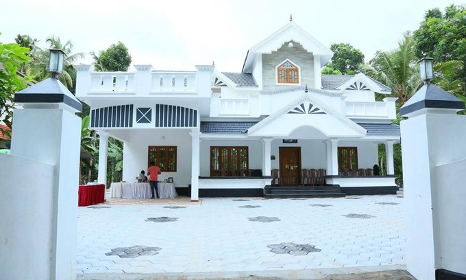 Puthuppally Haus | Paddy Field Nest