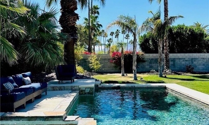 Sunrise Vista Chino Haus | Palm Springs Getaway Experience / 4 beds 3 baths / Pool+Spa+Yard+Furnished