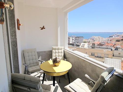 Santa Engracia Wohnung | Panteao - Lissabon Altstadt