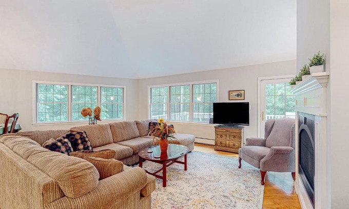 Raymond Haus | Panther Run River Retreat