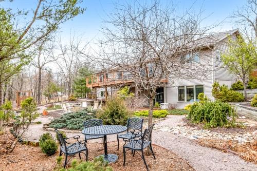 Rome Haus | Par for the Course