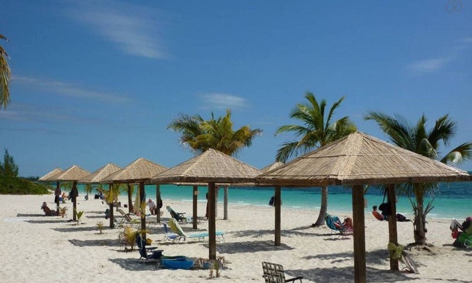 Williams Town Eigentumswohnung | Paradies am Strand - Neu renoviertes, modernes Studio
